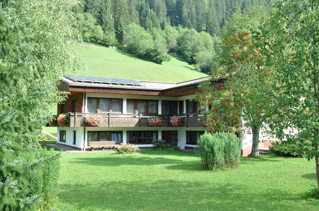 Ferienwohnungen Bailom Ельбіґенальп Екстер'єр фото